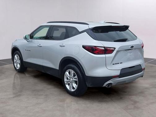 Silver Ice Metallic 2020 Chevrolet Blazer 2LT