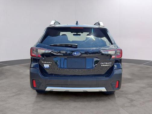 2021 Subaru Outback Touring XT