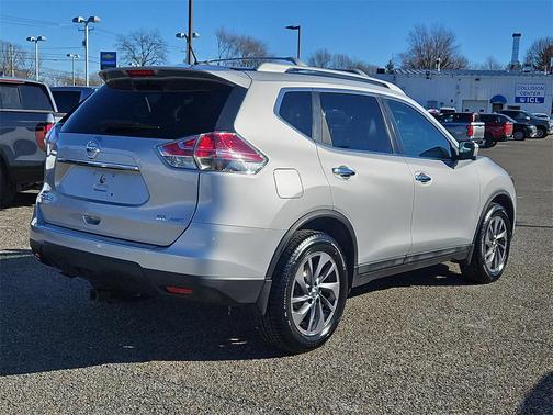 2016 Nissan Rogue SL