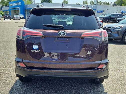 2016 Toyota RAV4 LE