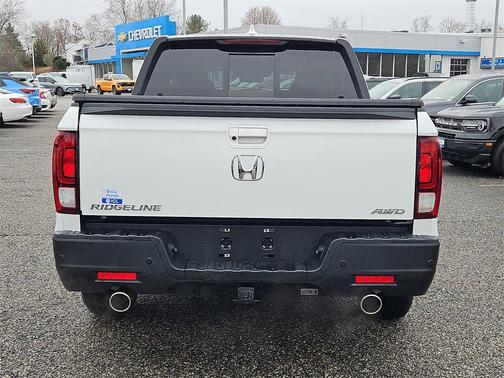2022 Honda Ridgeline Black