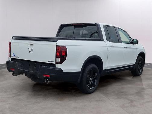 2022 Honda Ridgeline Black