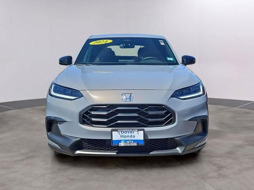 Urban Gray Pearl 2024 Honda HR-V AWD Sport