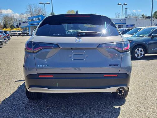 Urban Gray Pearl 2024 Honda HR-V AWD Sport