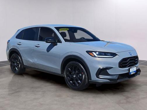 Urban Gray Pearl 2024 Honda HR-V AWD Sport