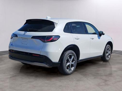 Platinum White Pearl 2024 Honda HR-V EX-L