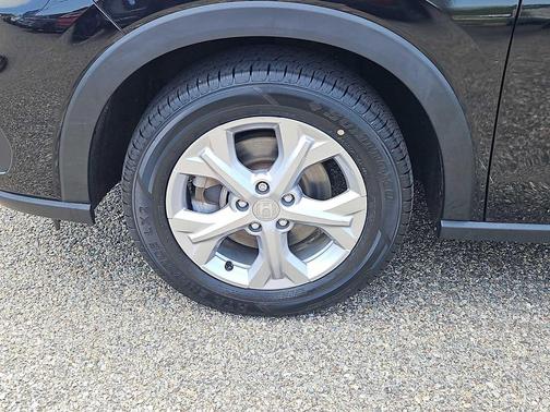 Crystal Black Pearl 2023 Honda HR-V LX