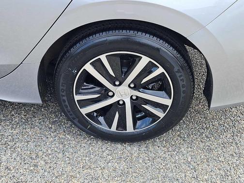 Lunar Silver Metallic 2023 Honda Civic LX