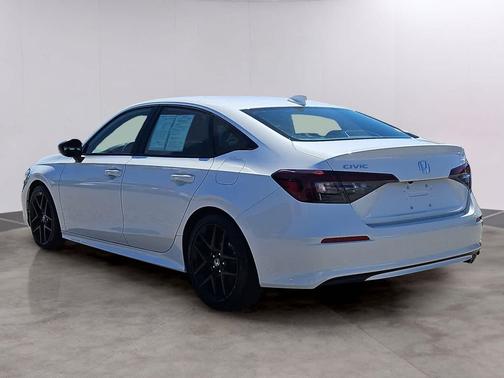 Platinum White Pearl 2025 Honda Civic Sport