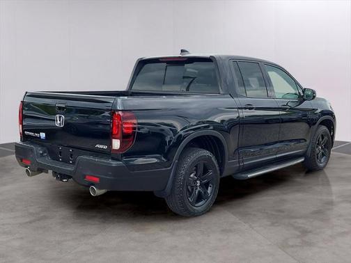 2023 Honda Ridgeline Black