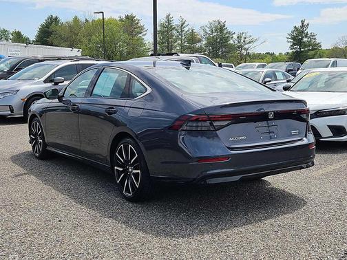 Meteorite Gray Metallic 2024 Honda Accord Hybrid Touring