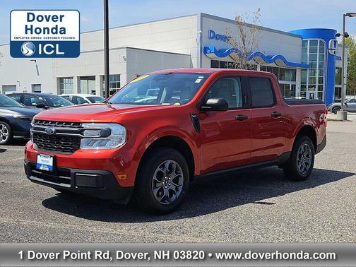 Hot Pepper Red Tinted Clearcoat Metallic 2022 Ford Maverick XLT