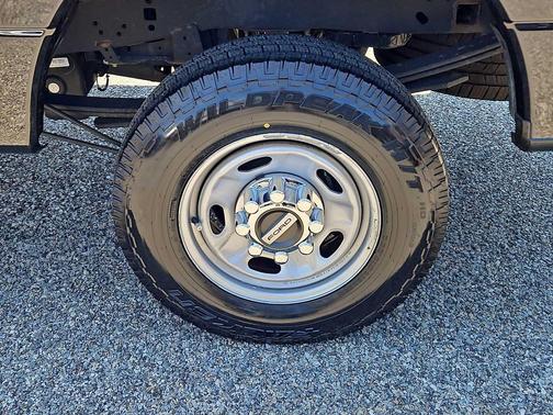 Agate Black Metallic 2022 Ford F-250 XL