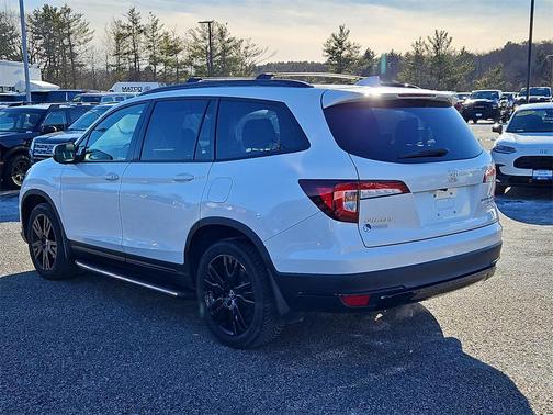 2021 Honda Pilot AWD Black Edition