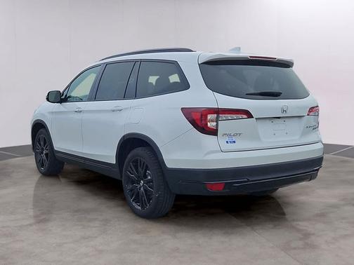 2021 Honda Pilot AWD Black Edition