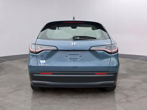 Nordic Forest Pearl 2024 Honda HR-V LX