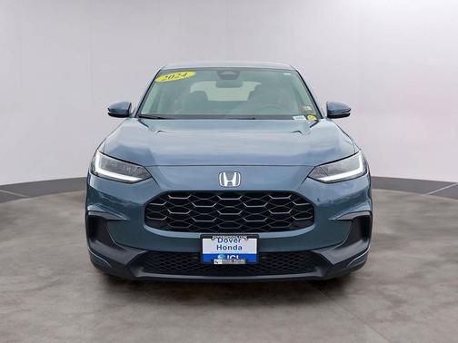 Nordic Forest Pearl 2024 Honda HR-V LX