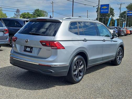 2022 Volkswagen Tiguan 2.0T SE 4MOTION