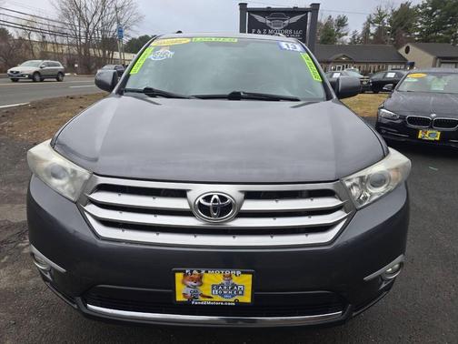 2013 Toyota Highlander SE