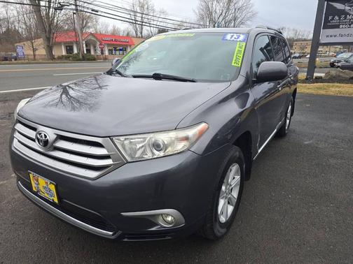 2013 Toyota Highlander SE