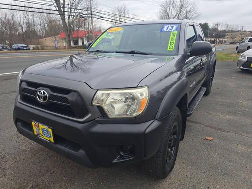 2013 Toyota Tacoma Base