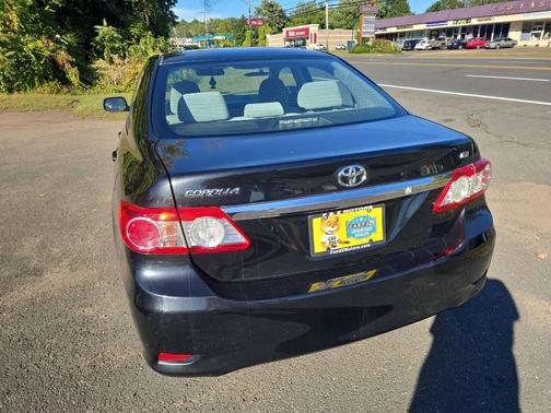 2012 Toyota Corolla LE