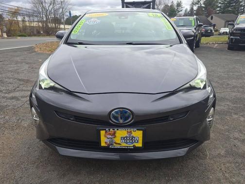 2018 Toyota Prius Four Touring