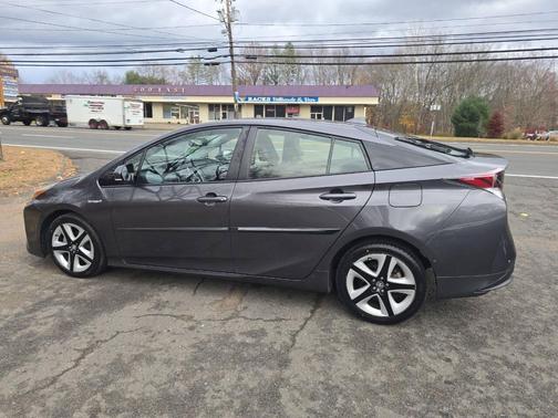 2018 Toyota Prius Four Touring