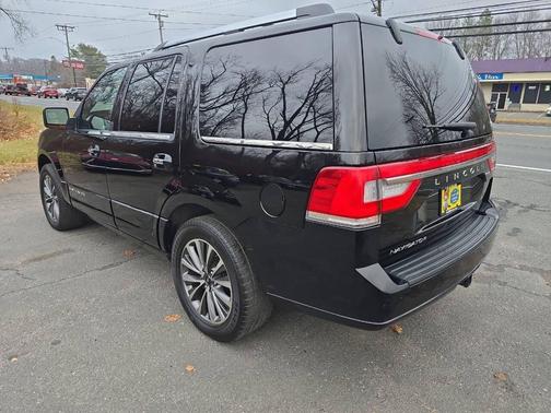 2017 Lincoln Navigator Select