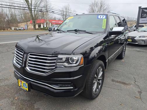 2017 Lincoln Navigator Select