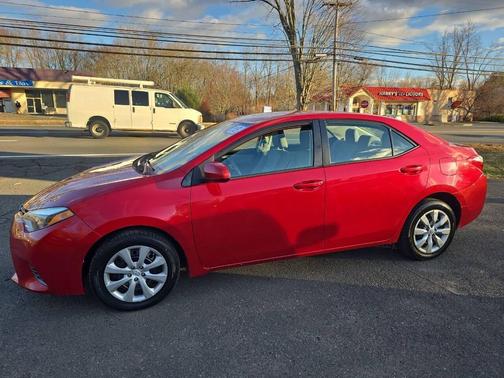 2015 Toyota Corolla LE