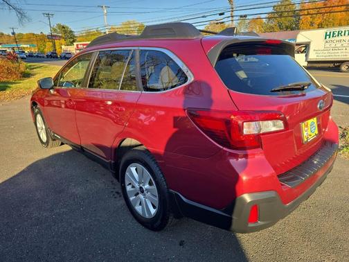 2018 Subaru Outback 2.5i Premium