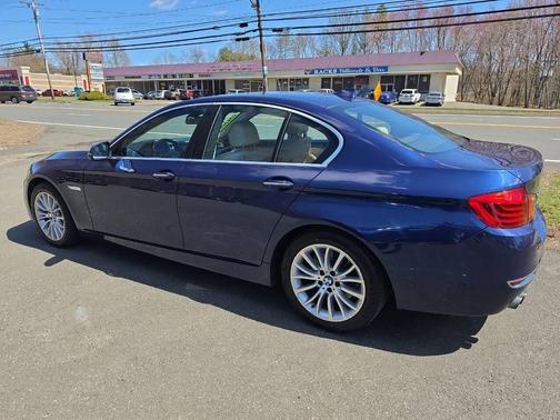2016 BMW 528 i xDrive