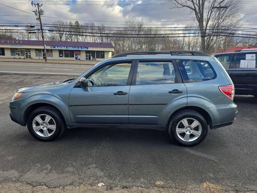 2011 Subaru Forester 2.5 X