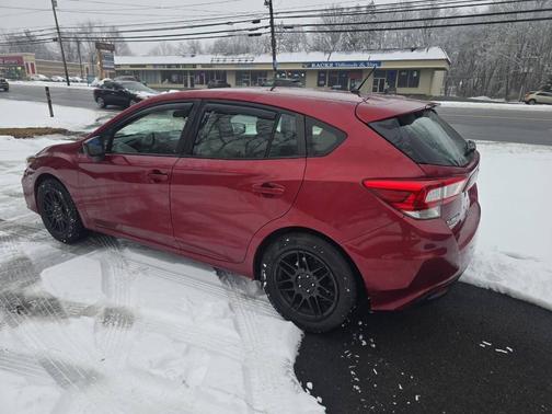2019 Subaru Impreza 2.0i