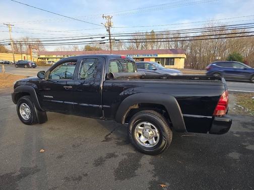 2013 Toyota Tacoma Base