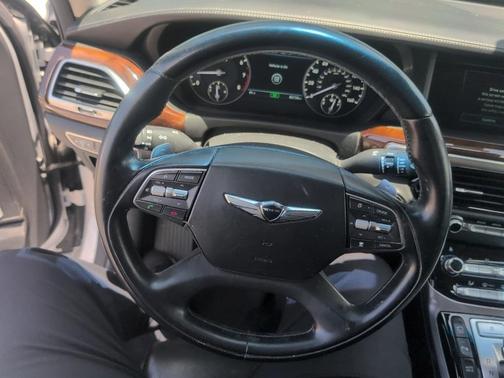2018 Genesis G90 3.3T Premium
