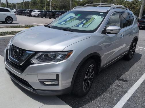 2020 Nissan Rogue SL
