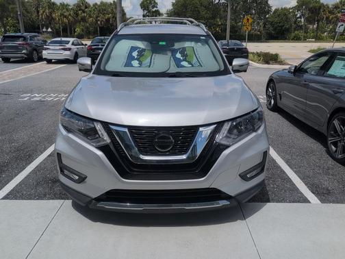 2020 Nissan Rogue SL