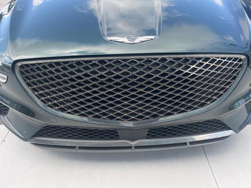2023 Genesis GV70 2.5T