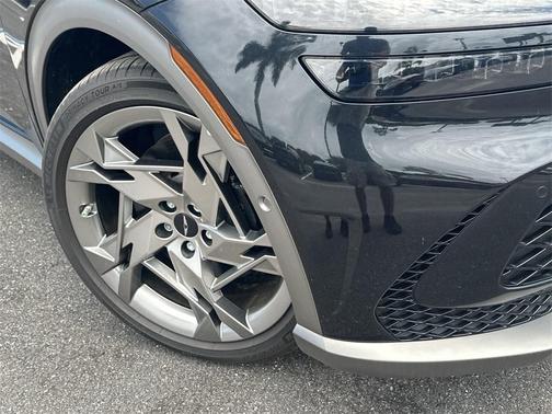 2024 Genesis GV60 Performance