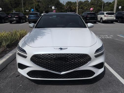 2022 Genesis G70 2.0T