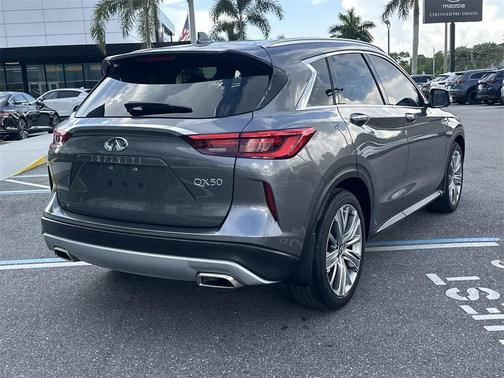 2022 INFINITI QX50 SENSORY
