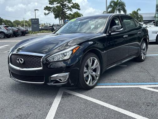 2019 INFINITI Q70L 3.7X LUXE