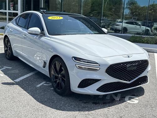 2023 Genesis G70 2.0T