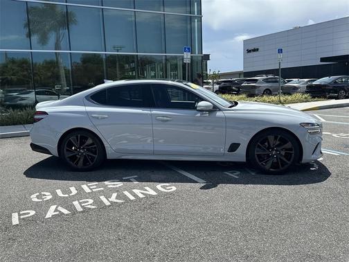 2023 Genesis G70 2.0T