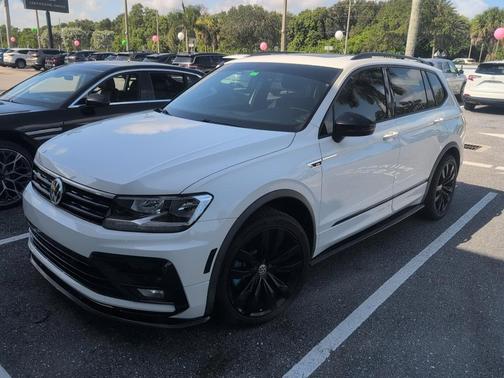 2021 Volkswagen Tiguan 2.0T SE R-Line Black