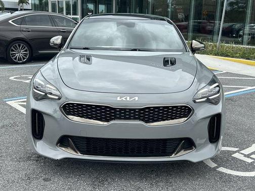 2023 Kia Stinger GT-Line