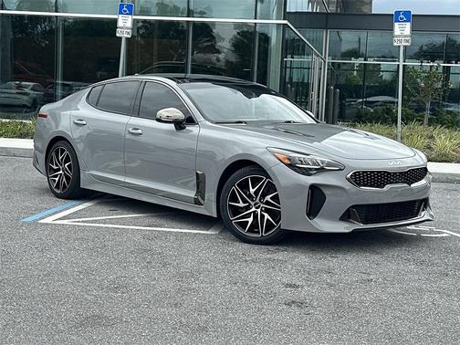 2023 Kia Stinger GT-Line