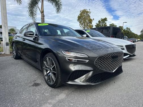 2025 Genesis G70 2.5T